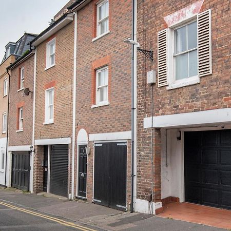 Fantastic 3 Bed Brighton House- Sleeps 6- Superfast Wifi And Garage Apartment ภายนอก รูปภาพ